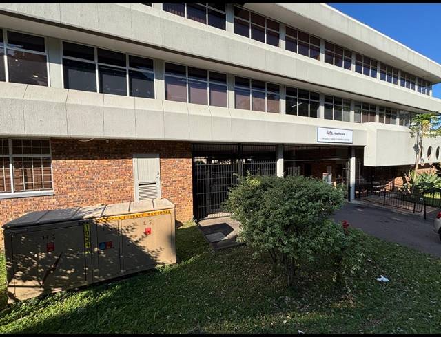 190M² OFFICE TO LET IN WESTVILLE
